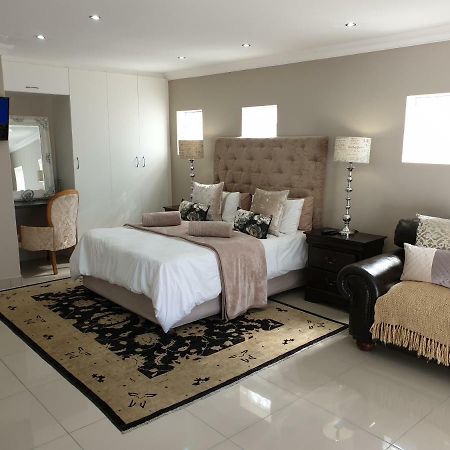 Pongola Road Self Catering Accommodation Uitenhage Екстериор снимка