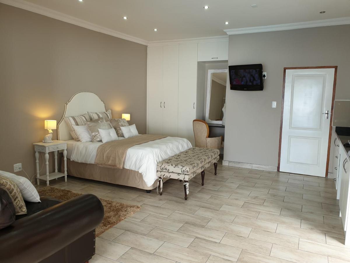Pongola Road Self Catering Accommodation Uitenhage Екстериор снимка