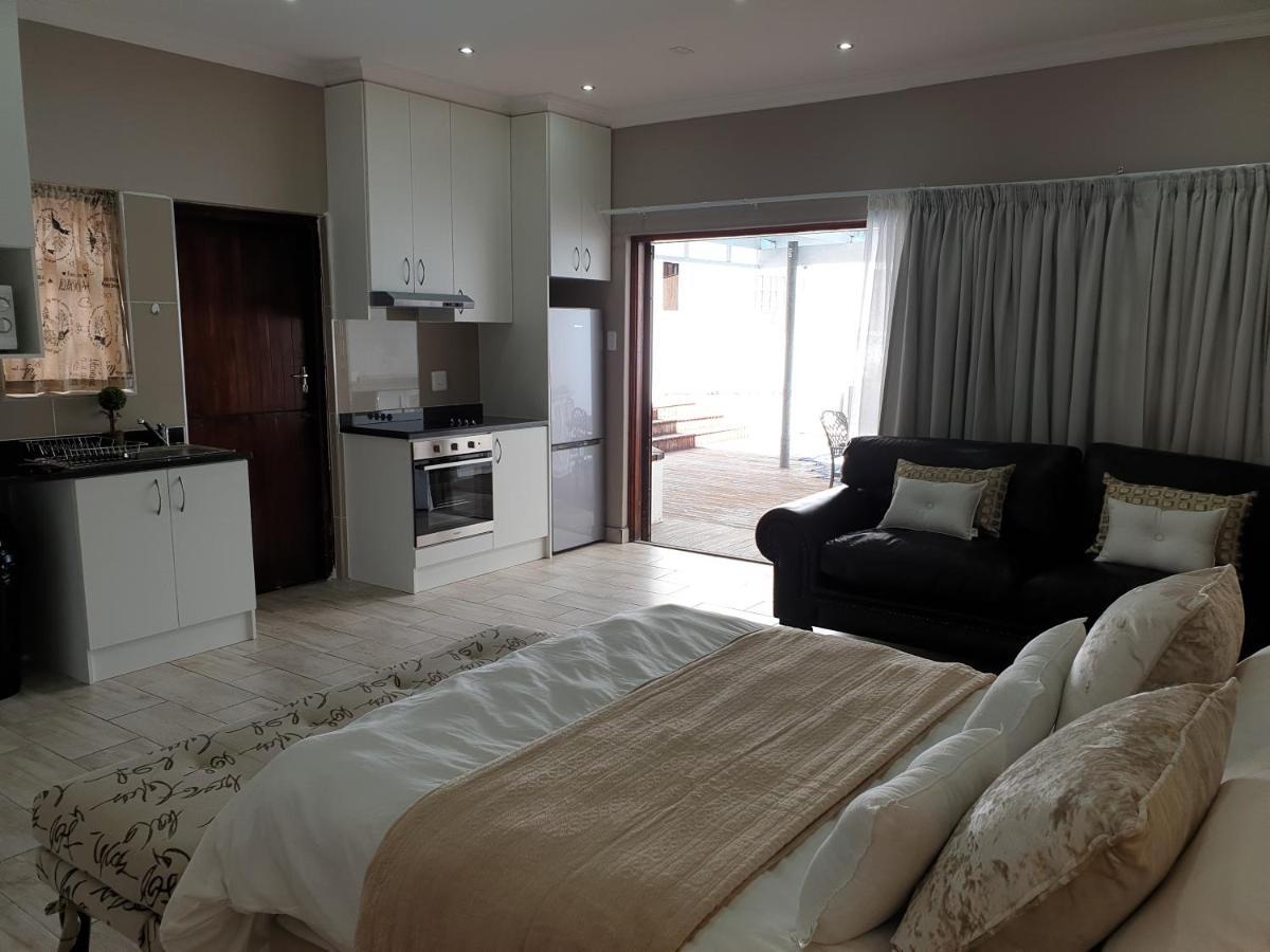 Pongola Road Self Catering Accommodation Uitenhage Екстериор снимка