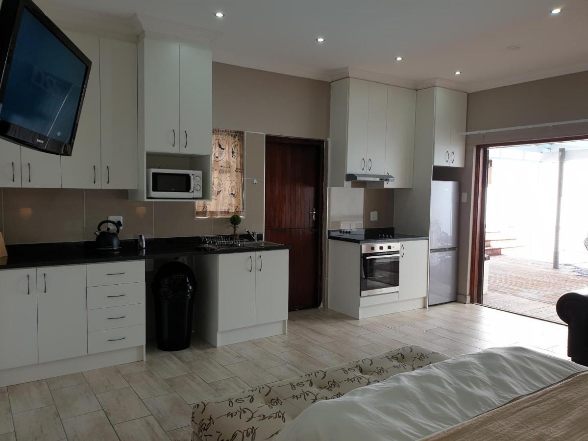 Pongola Road Self Catering Accommodation Uitenhage Екстериор снимка
