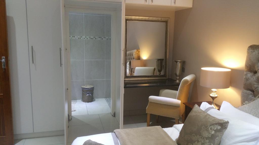 Pongola Road Self Catering Accommodation Uitenhage Екстериор снимка
