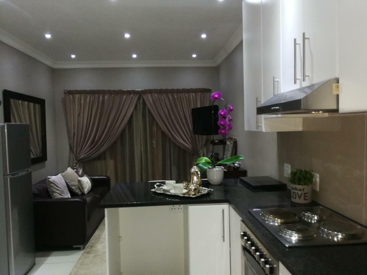 Pongola Road Self Catering Accommodation Uitenhage Екстериор снимка