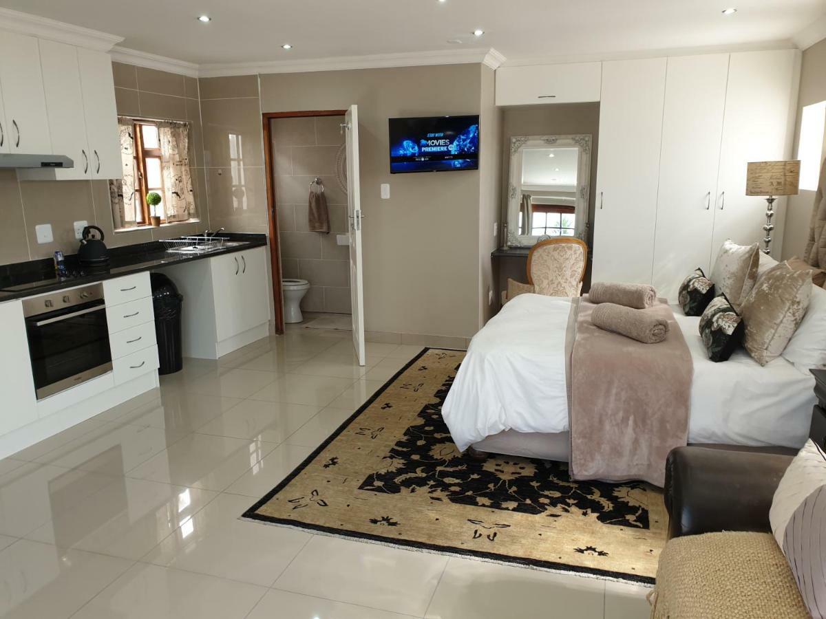 Pongola Road Self Catering Accommodation Uitenhage Екстериор снимка