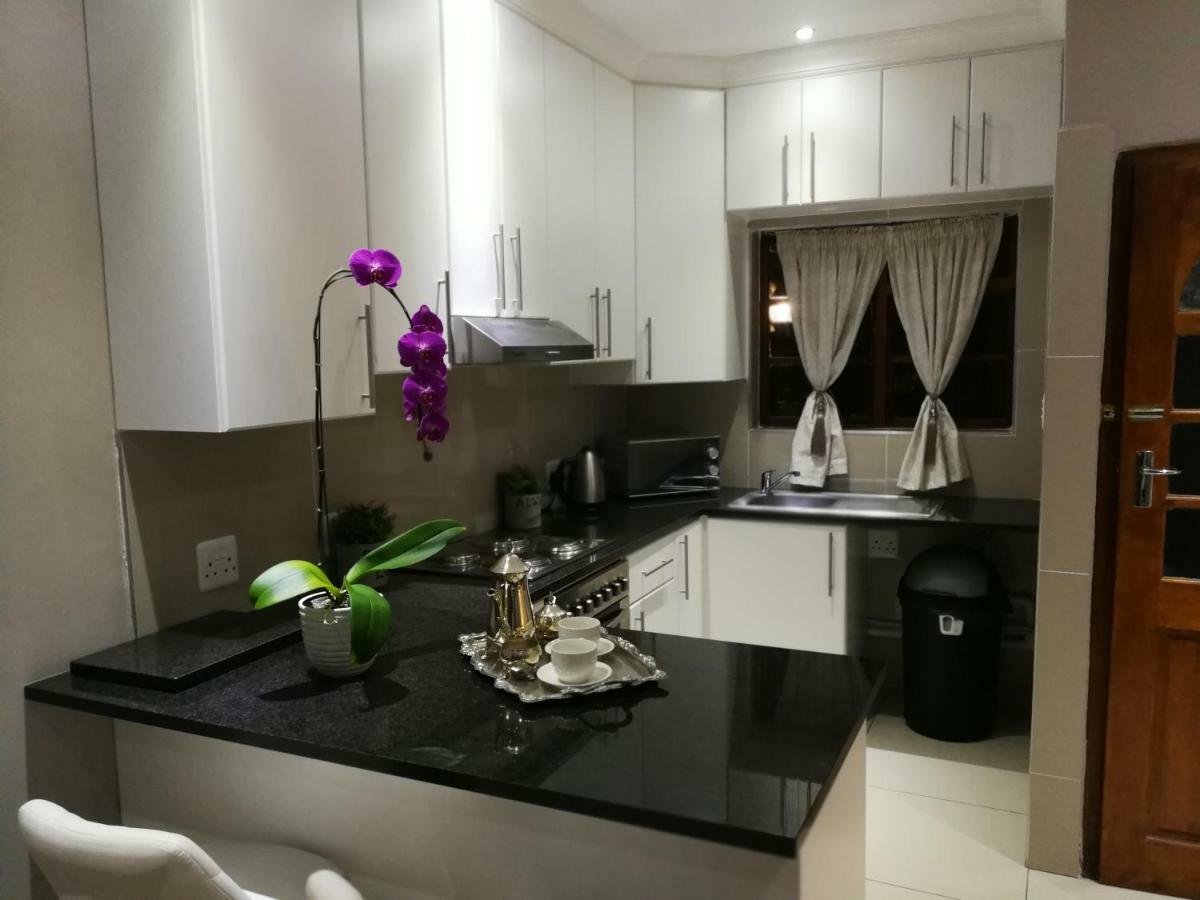 Pongola Road Self Catering Accommodation Uitenhage Екстериор снимка
