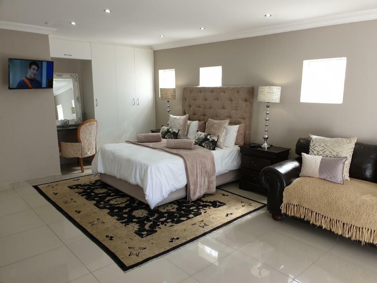 Pongola Road Self Catering Accommodation Uitenhage Екстериор снимка