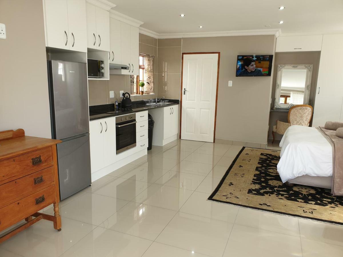 Pongola Road Self Catering Accommodation Uitenhage Екстериор снимка