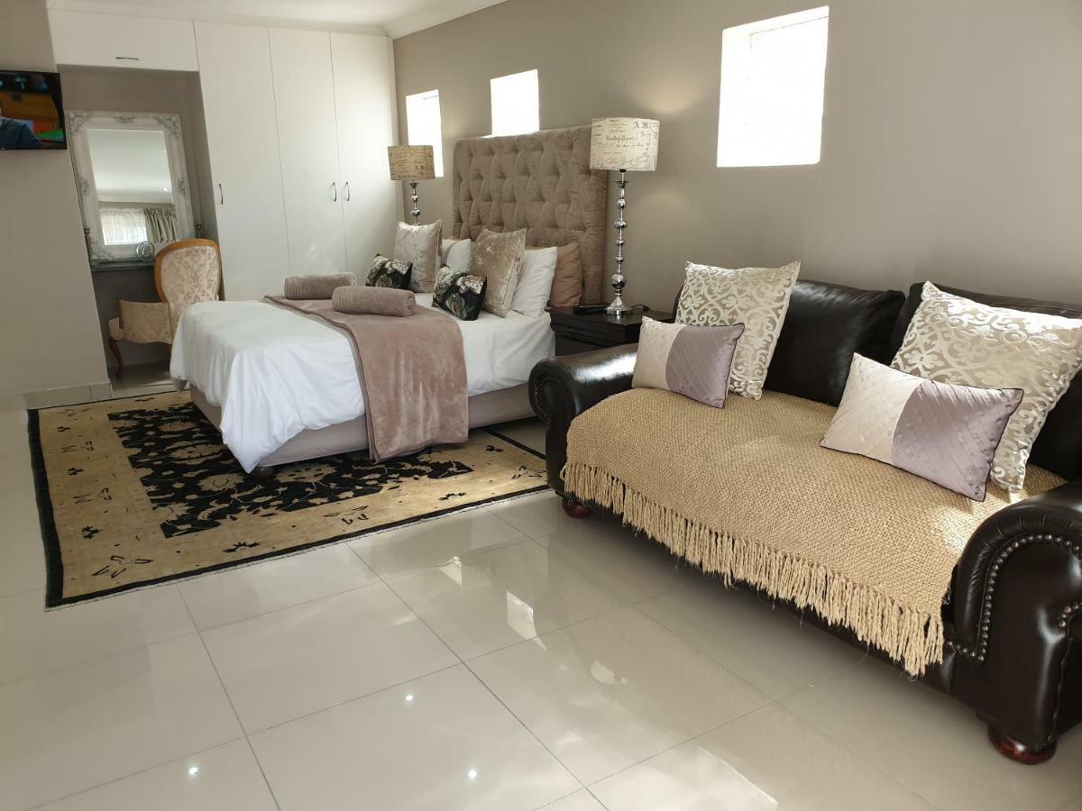 Pongola Road Self Catering Accommodation Uitenhage Екстериор снимка
